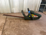 Black & Decker 16" Electric Hedge Trimmer, Works