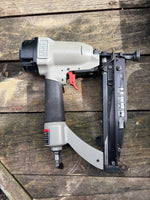 B-Porter Cable 16Gg Finish Nailer in Case