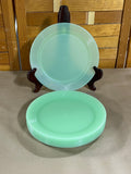 Green Plastic Plates, 8 pc