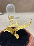 (B) Crystalized Gold Replicas In Dome Case