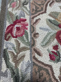 French Country Style Floral Wool Hook Accent Rug