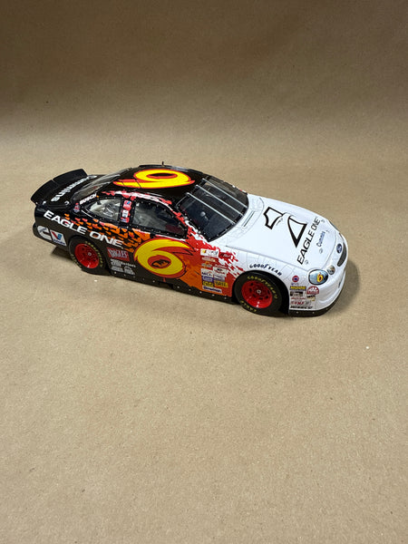 Ford Taurus Matt Kenseth Dewalt #17 NASCAR Diecast Car 1/64 Scale 2003  - 02