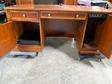 Stanley Furniture Desk with Hutch ***HEAVY ITEM***READ DETAILS ON PICK UP POLICY***