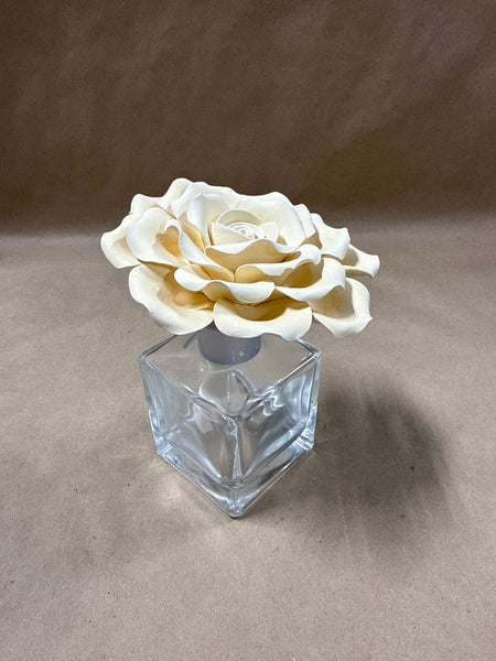 Casablanca Aroma Porcelain Diffuser White Rose Zodax