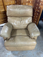 A-The BarcaLounger Co. Leather Reclining Chair***HEAVY ITEM***