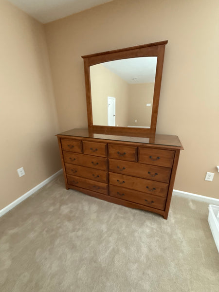 Maco Furniture Dresser with Mirror***HEAVY ITEM***