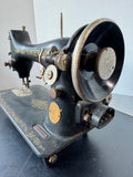 Singer 1920/30’s Vintage Treadle Metal Sewing Machine