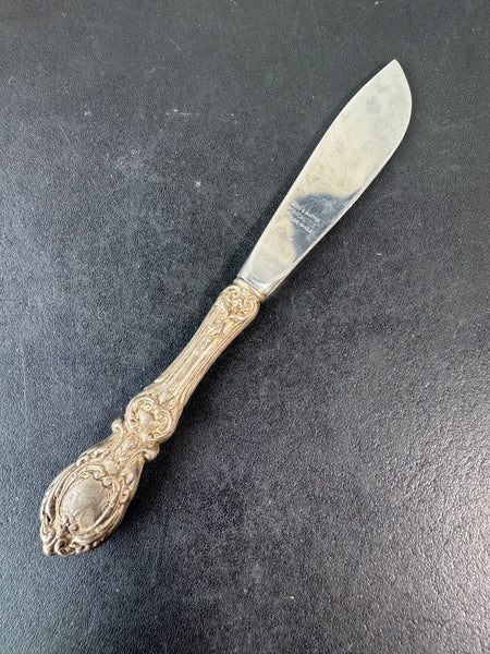 Reed & Barton Mirrorstele Dinner Knife with Sterling Silver Handle