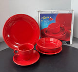 (H) Homer Laughlin Fiestaware 5-Piece Scarlet Place Setting in Box