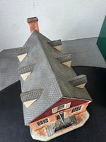 (D) Lang and Wise Colonial Williamsburg Margaret Hunter Shop Lighted Building in Box (WORKS)