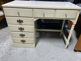 Ethan Allen Desk***HEAVY ITEM***READ DETAILS ON PICK UP POLICY***