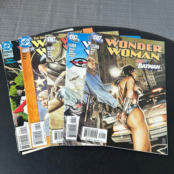 (P) Lot of 5 Vintage Mid 2000’s DC Wonder Woman Comics #’s 92 & 217-220