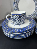 20-Piece Victoria Beale 9026 Williamsburg Porcelain China Set