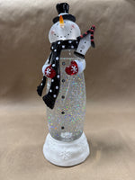 Cracker Barrel Snowman Light Up Glitter Globe WORKS // **** READ DESCRIPTION ***