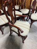Dining Table with (2) Leaves, (8) Chairs and Table Pads***HEAVY ITEM***READ DETAILS ON PICK UP POLICY***
