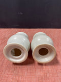 (A) Set of 2 Pfaltzgraff “Yorktowne”Salt and Pepper Shakers Without Stoppers