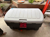 Rubbermaid Storage Chest