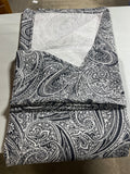 Black & White Paisley Print Table Cloth, 102"x60"