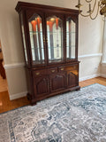 Pennsylvania House Lighted Two Piece China Hutch***HEAVY ITEM*** READ DETAILS ON PICK UP POLICY***