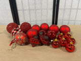 Red Tone Ornament Lot, 19 pc