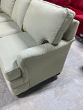 Thomasville Sofa***HEAVY ITEM***READ DETAILS ON PICK UP POLICY***