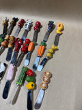 Assorted Spreaders - 22 Pieces