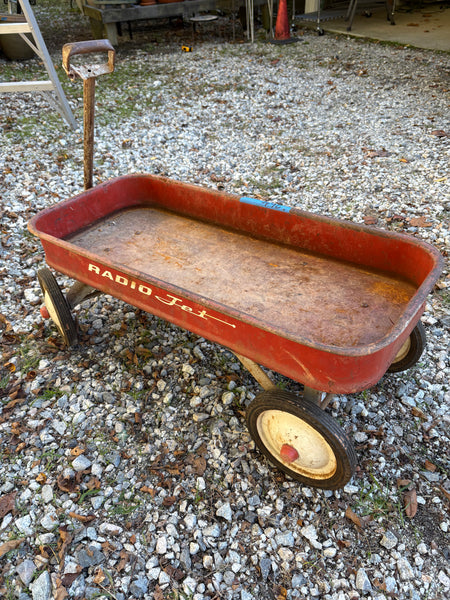 Radio Jet Red Wagon