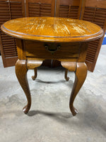 Broyhill/Lenoir House Oval End Table with Drawer