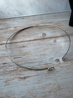 (A) Best Silver Tone Omega Choker
