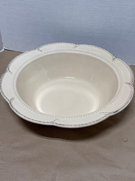 Destinos Cream Colored Serving Bowl with Scalloped Edges