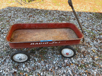 Radio Jet Red Wagon