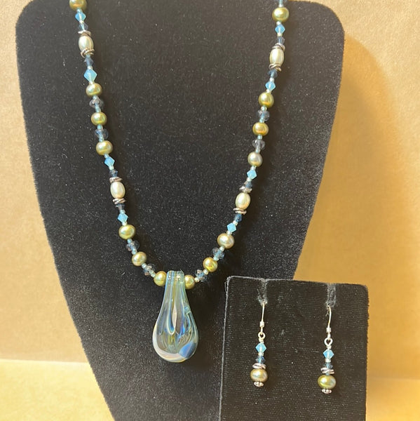 Green & Blue Beaded Necklace / Earrings Set