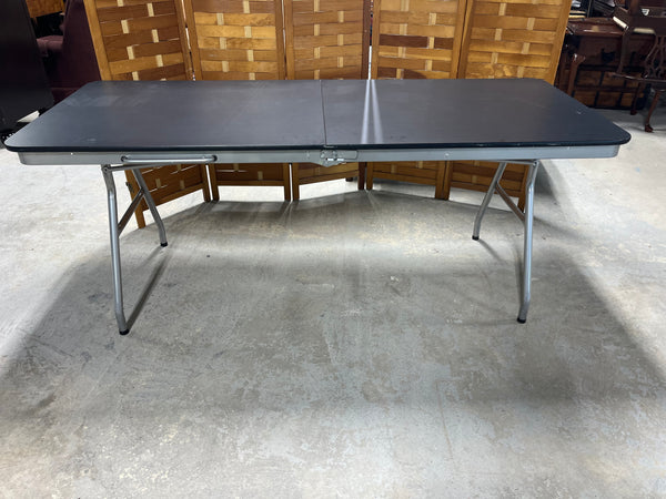 Sturdy Folding Table