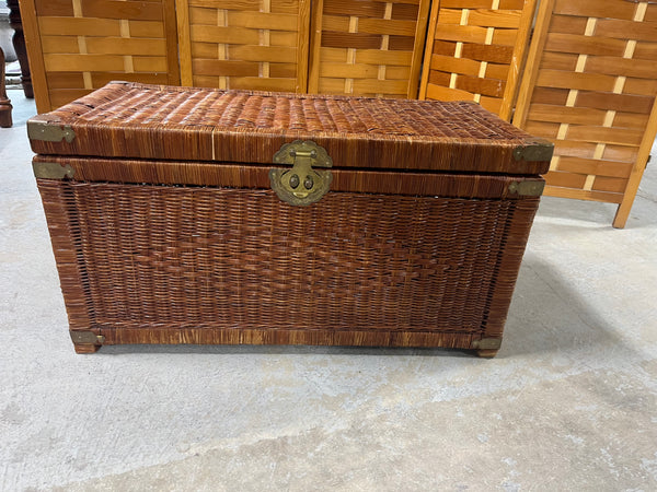C-Wicker Trunk