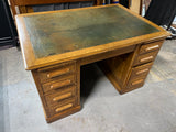 Oak Desk, Some Assembly Required ***HEAVY ITEM***READ DETAILS ON PICK UP POLICY***