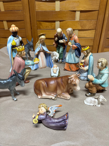 Hummel Nativity Set