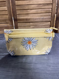 Thirty One Clear Clip Pouch, AM47 Butter Daisy