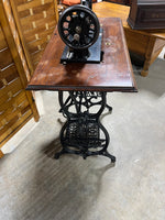 "New Home" Antique Sewing Machine***HEAVY ITEM***