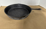 No.9 Unbranded Cast Iron Skillet (B)