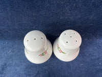 Christmas Mistletoe Salt And Pepper Shaker Set