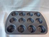 12-Cup Muffin Pan Covered Carrier