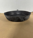 No.9 Unbranded Cast Iron Skillet (B)