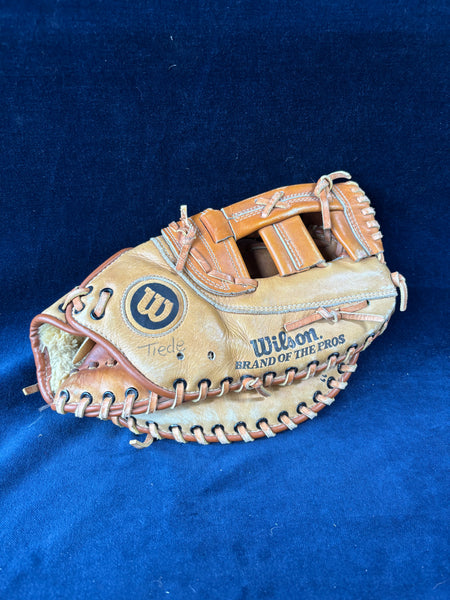 Wilson Baseball Glove