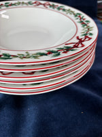 Set Of 7 William Roberts Holiday Garland Rimmed Soup Bowls