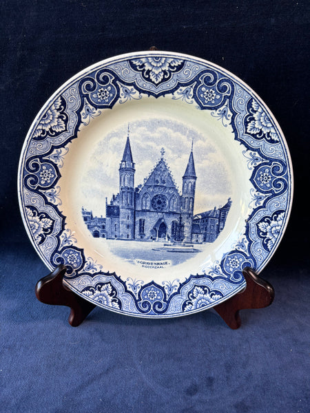 Societe Ceramique Maestricht Decorative Plate