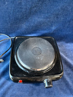 Elite Gourmet Single Cast Electric Burner Hot Plate Model ESB-301BF, Powered On