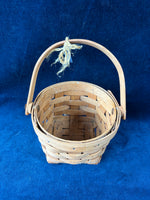 (A)Small Round 1990 Longaberger Basket