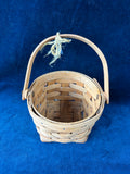 (A)Small Round 1990 Longaberger Basket