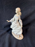 Lladro Cinderella's Lost Slipper #4828 Glossy Figurine