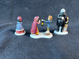 Department 56 A Peaceful Glow On Christmas Eve 3-Piece Figurine Set (J)